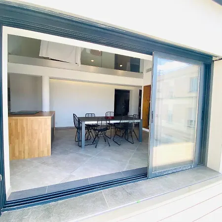 Ferienwohnung Duplex 120M2 Terrasse Vue Sur Nîmes Exterior foto
